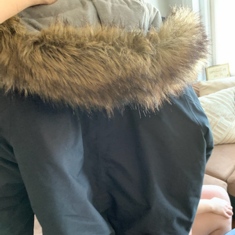 Winter Puffer Jacket - image 3